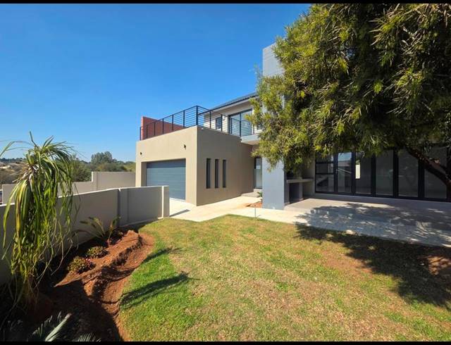 3 BEDROOM HOUSE FOR SALE IN ELDORAIGNE